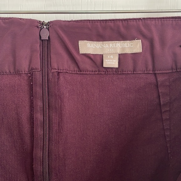 Banana Republic corduroy skirt - Picture 6 of 9